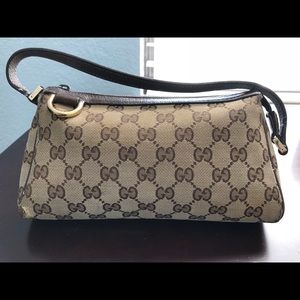 Gucci D Ring Pochette Hand Bag - Authentic